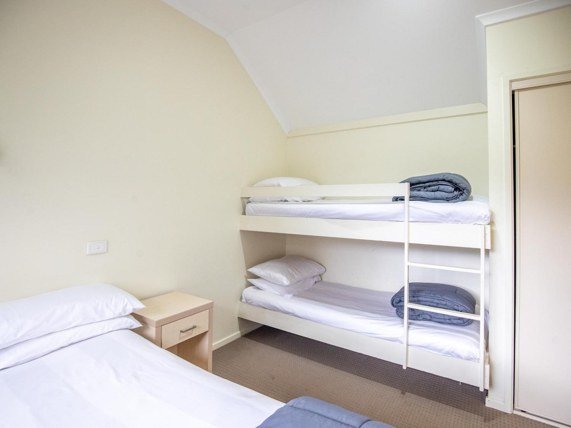 Nrma Bright Holiday Park Zimmer foto