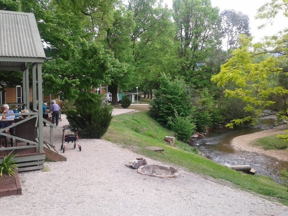 Nrma Bright Holiday Park Exterior foto